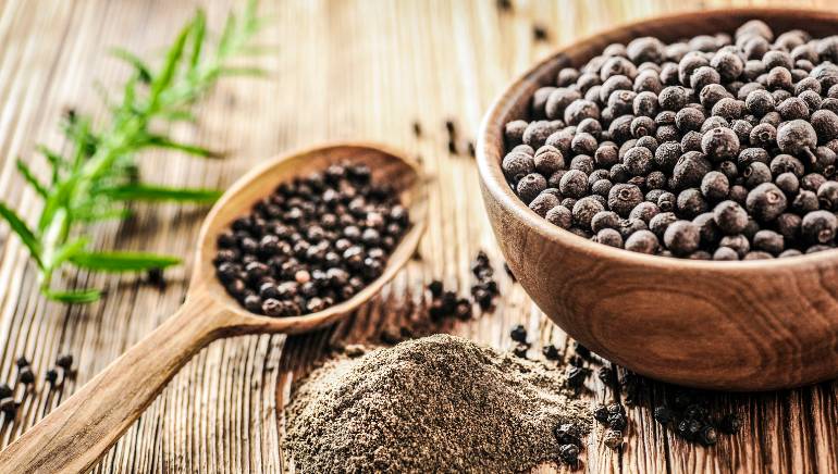 The Best Way to Grind Lots of Black Pepper for Spice Rubs